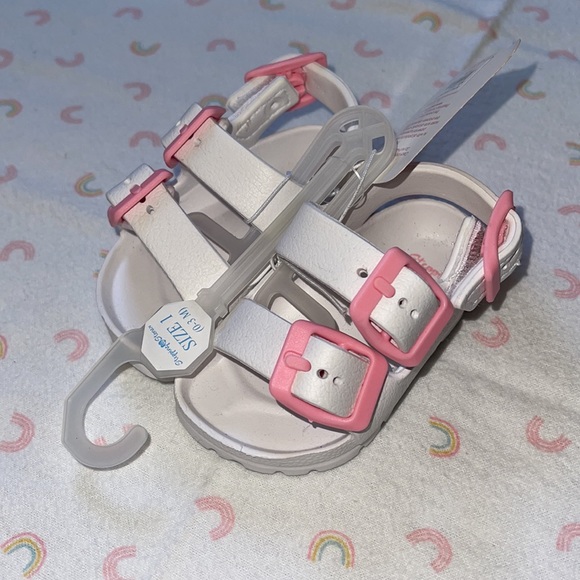 Baby Sandals - Picture 2 of 3